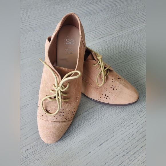Sfera Shoes - SFERA Women's Tan Suede Lace-Up Shoes